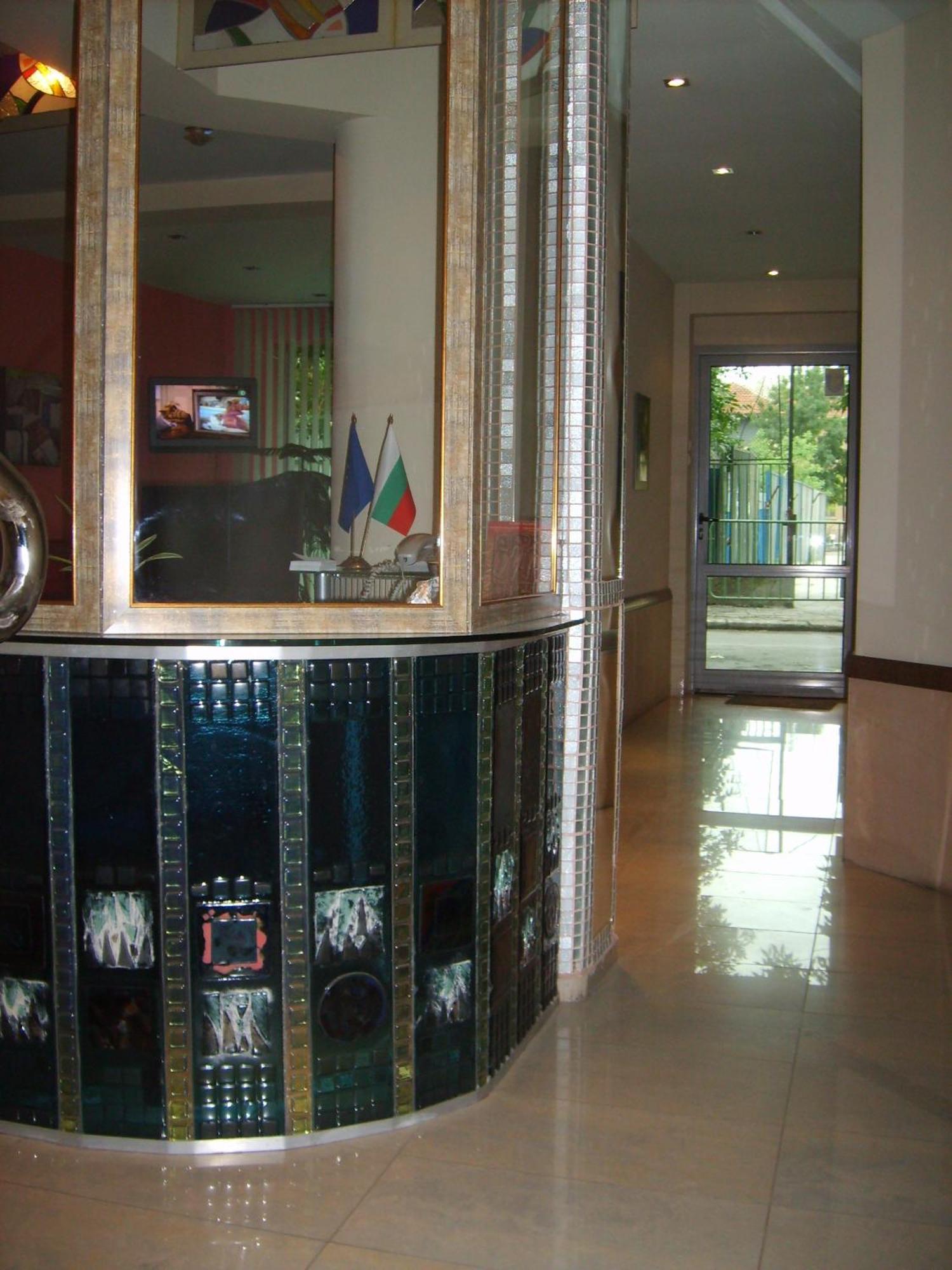 Hotel Trakart Residence Plovdiv Esterno foto